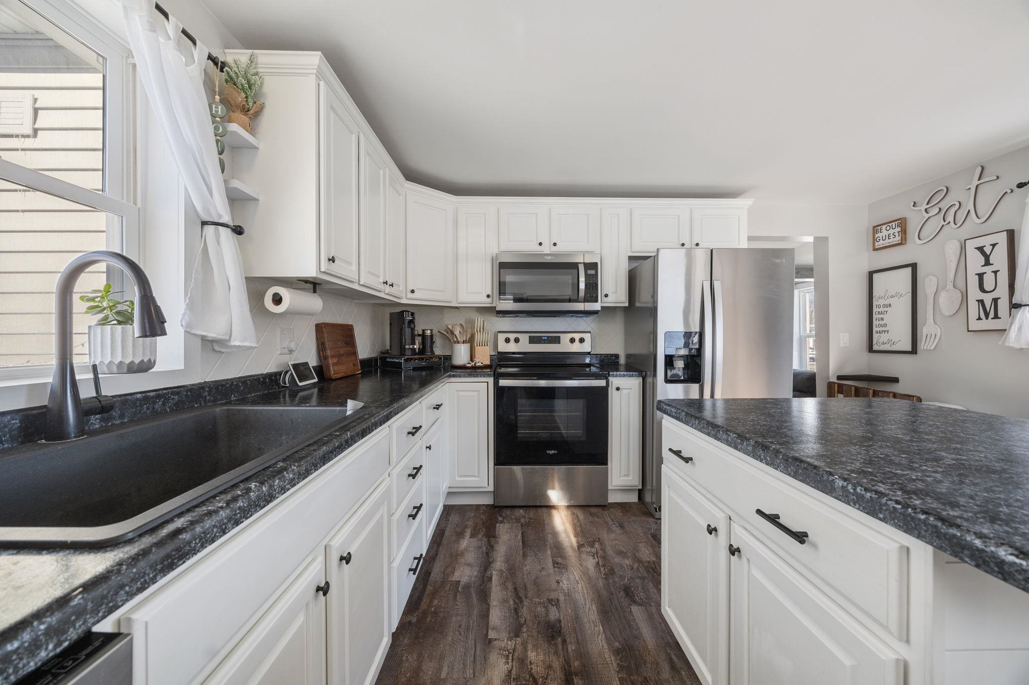 10130 East County Rd A Janesville, WI 53546 - Photo 7 of 78