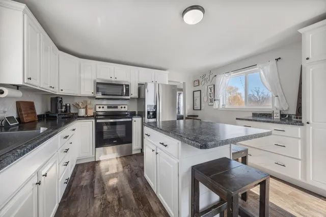 $275,000 | 10130 East County Rd A, Janesville, WI 53546