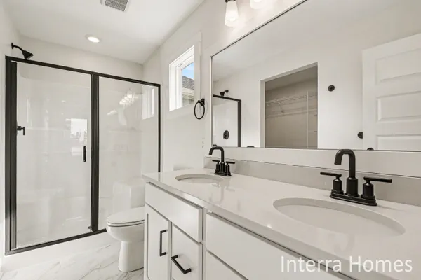 $539,900 | 7341 Graymoor Street Southeast, Caledonia, MI 49316