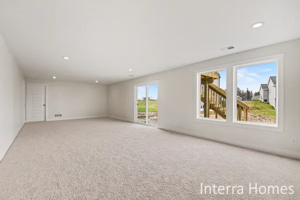 $539,900 | 7341 Graymoor Street Southeast, Caledonia, MI 49316