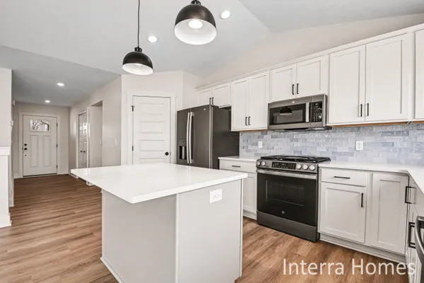 $539,900 | 7341 Graymoor Street Southeast, Caledonia, MI 49316