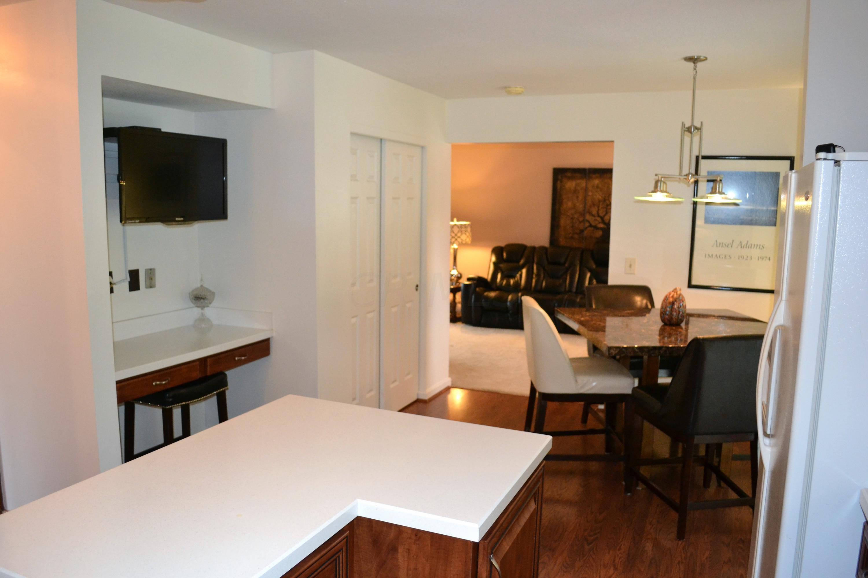 2077 Stancrest Road Dublin, OH 43016 - Photo 19 of 30 Gallery Image 19