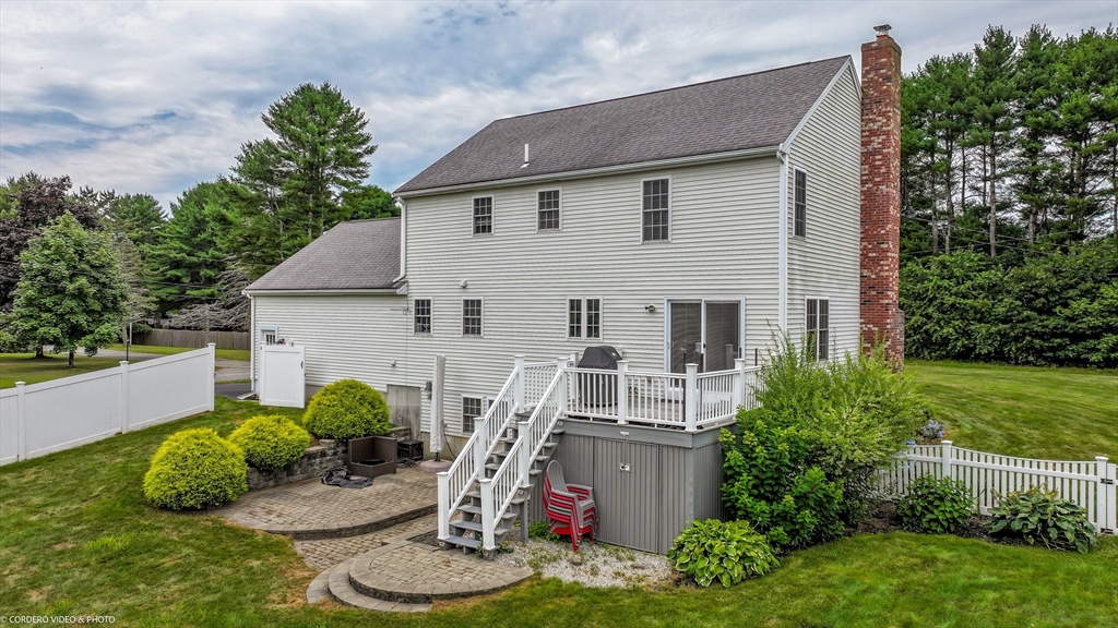 110 Quaker Lane Rochester, MA 02770 - Photo 29 of 37