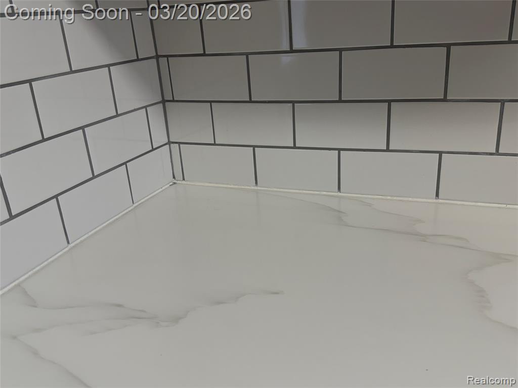 36884 Greenbush Road Wayne, MI 48184 - Photo 5 of 29