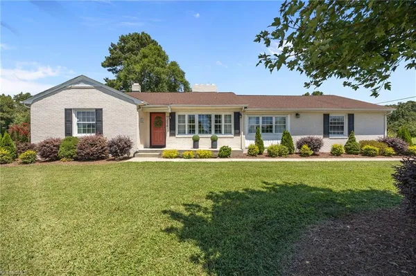 $850,000 | 9256 Us Highway, High Point, NC 27263