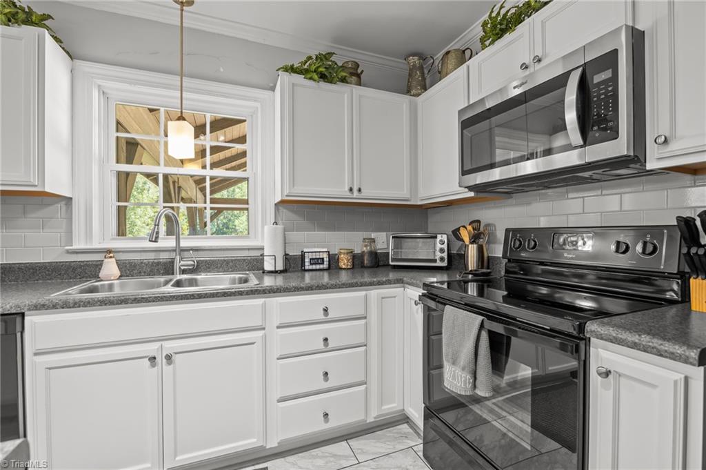 9256 Us Highway High Point, NC 27263 - Photo 11 of 50