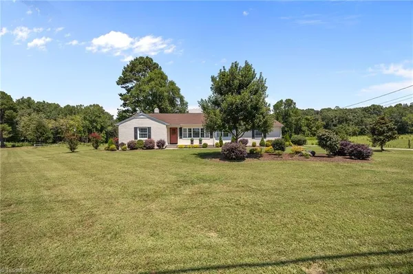 $850,000 | 9256 Us Highway, High Point, NC 27263