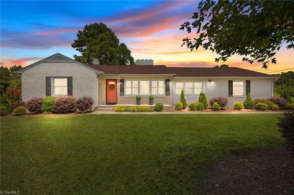 $850,000 | 9256 Us Highway, High Point, NC 27263