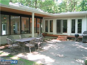 432 State Road Princeton, NJ 08540 - Photo 11 of 12 Exterior Back