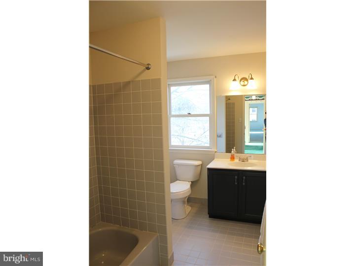 226 Broad Acres Road Lansdale, PA 19446 - Photo 18 of 20 Bathroom