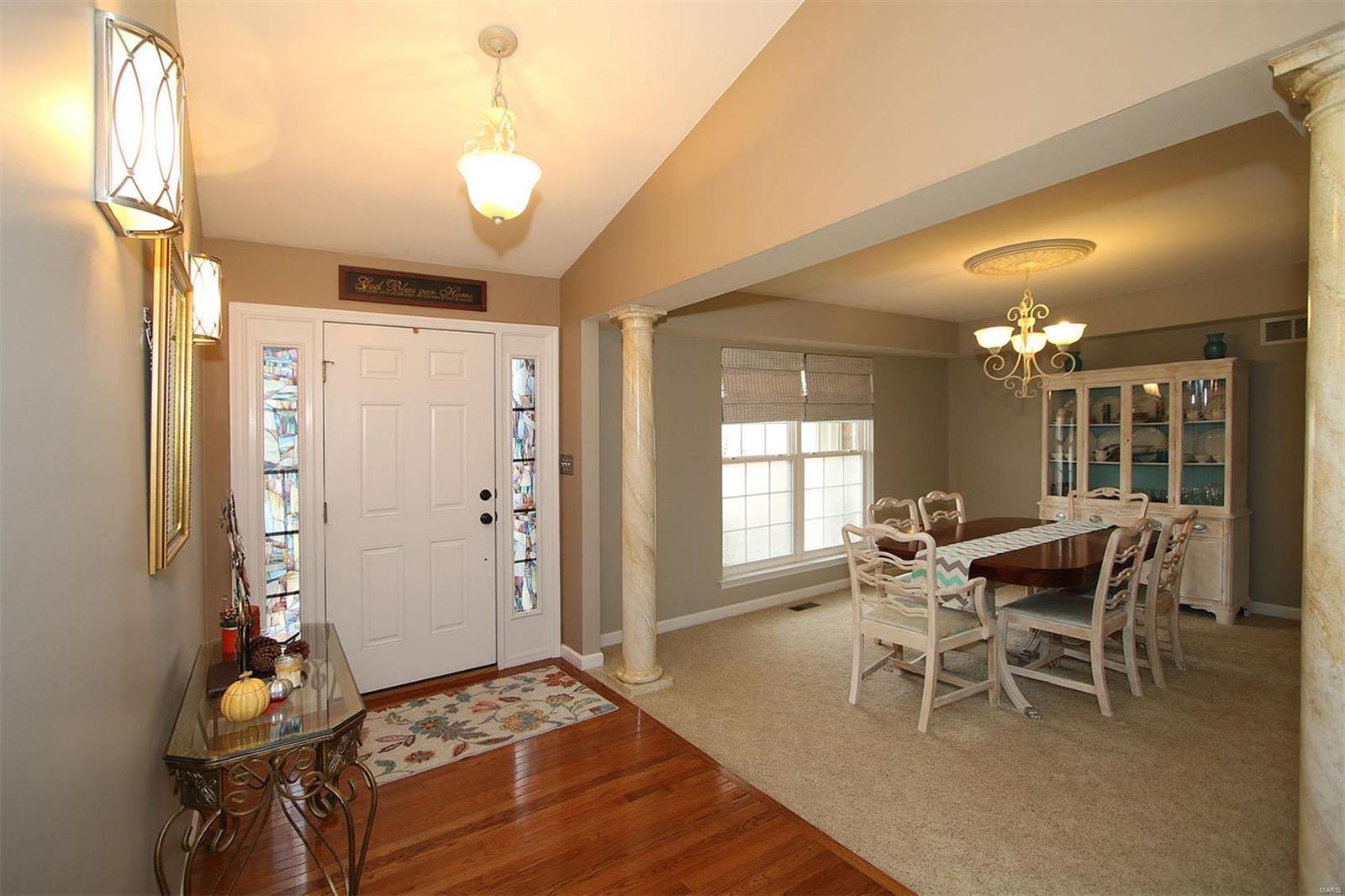 2208 Rachels Way Belleville, IL 62221 - Photo 2 of 47 Gallery Image 2