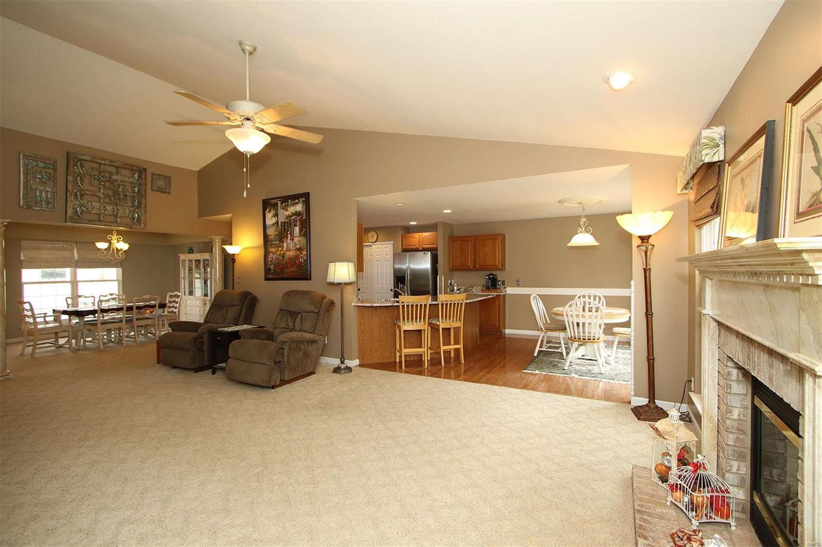 2208 Rachels Way Belleville, IL 62221 - Photo 5 of 47 Gallery Image 5
