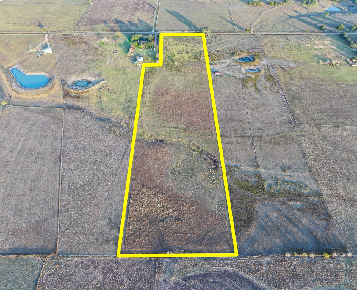 5895 Farek-Loth Road Schulenburg, TX 78956 - Photo 3 of 15 a view of small pool