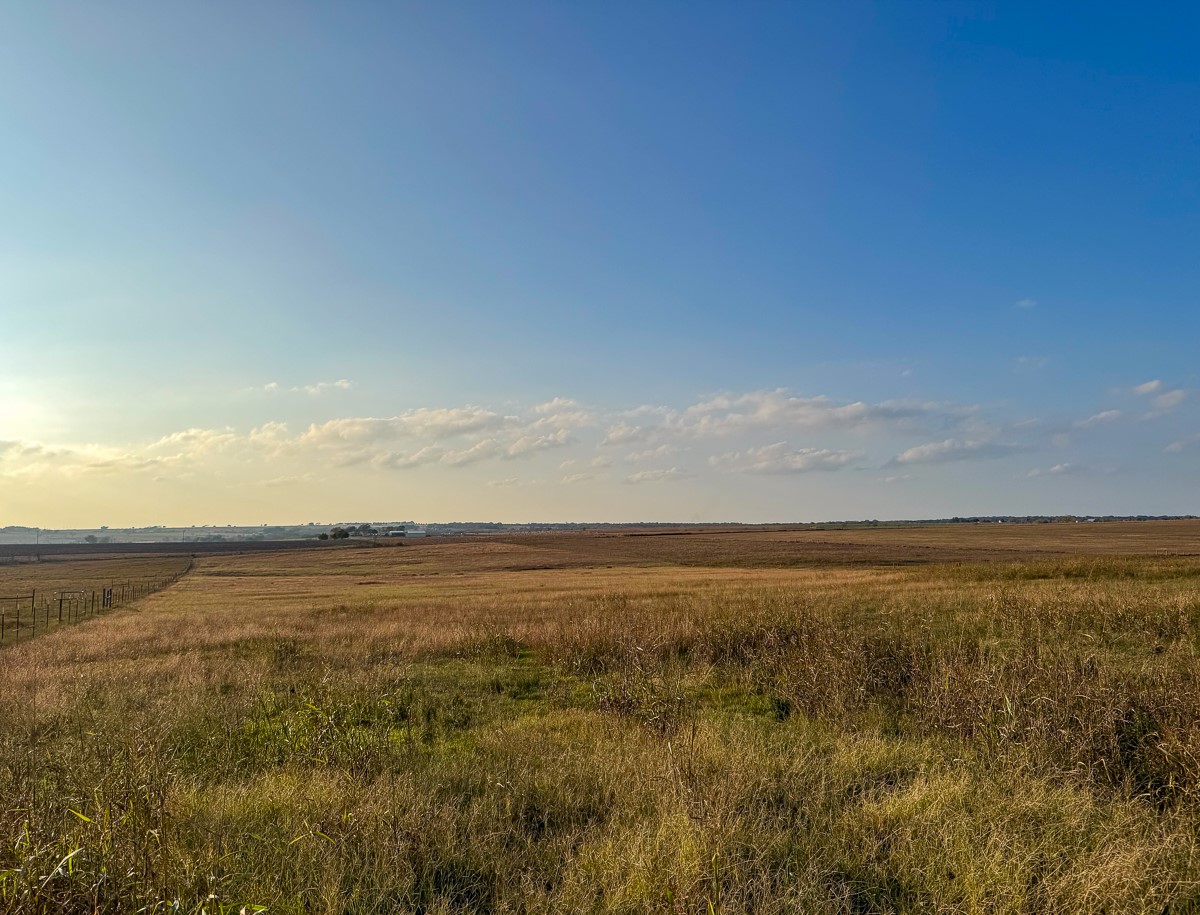 5895 Farek-Loth Road Schulenburg, TX 78956 - Photo 10 of 15 a view of an ocean