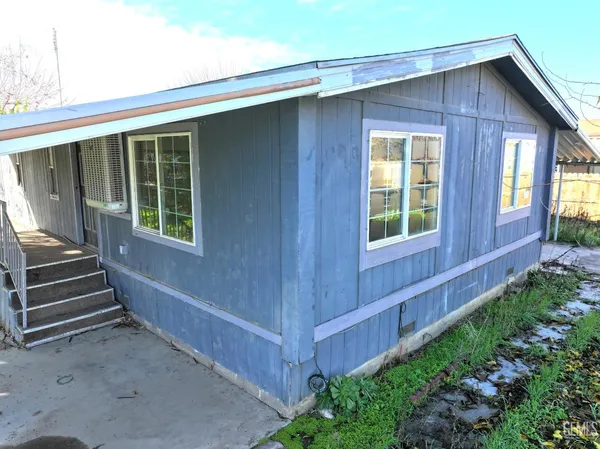 $130,000 | Undisclosed Address, Delano, CA 93215