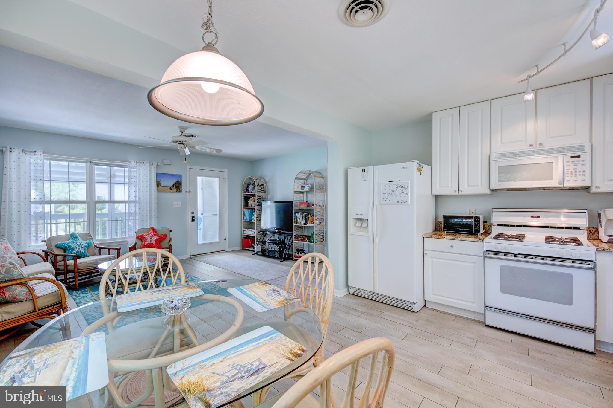 622 Sandy Point Road, Unit 30 Bethany Beach, DE 19930 - Photo 11 of 32 Gallery Image 11