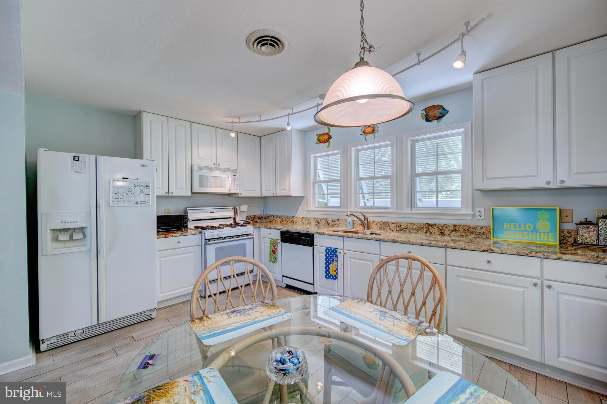 622 Sandy Point Road, Unit 30 Bethany Beach, DE 19930 - Photo 12 of 32 Gallery Image 12