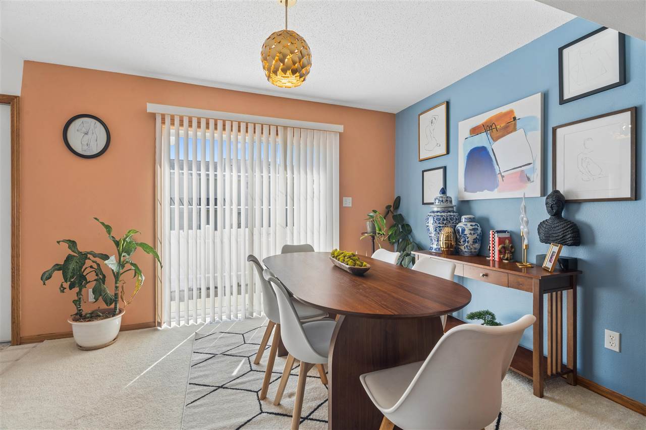 7306 Walden Road Northeast Cedar Rapids, IA 52402 - Photo 9 of 32 Gallery Image 9
