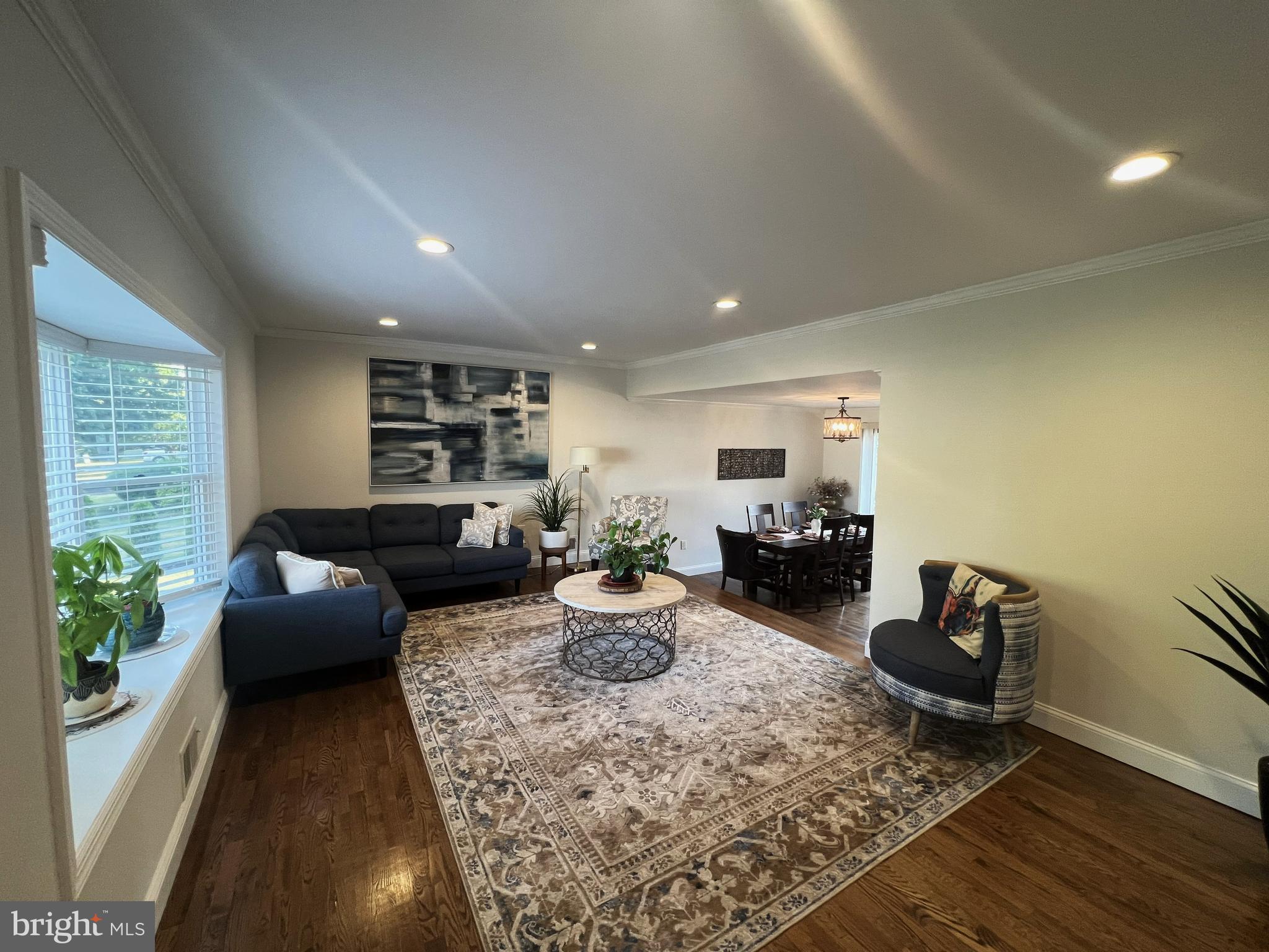 29 Tar Heels Road Hamilton, NJ 08619 - Photo 6 of 22 Living Room with recessed lighting