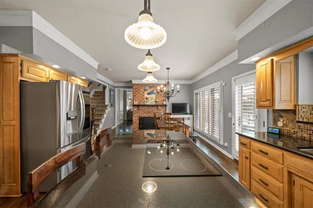 $750,000 | 8618 West 138th Terrace, Overland Park, KS 66223