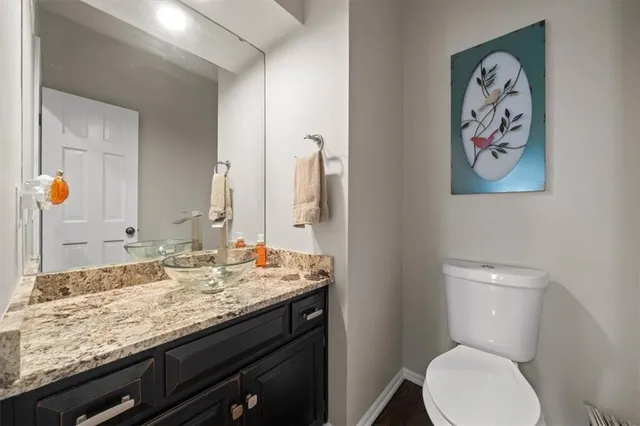 $750,000 | 8618 West 138th Terrace, Overland Park, KS 66223