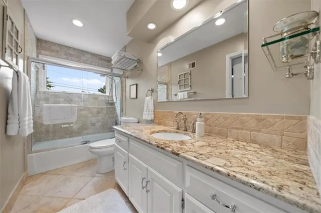 $750,000 | 8618 West 138th Terrace, Overland Park, KS 66223