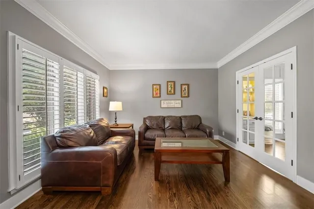 $750,000 | 8618 West 138th Terrace, Overland Park, KS 66223