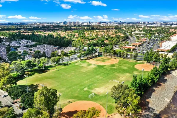 $710,000 | 6 Greenfield, Irvine, CA 92614