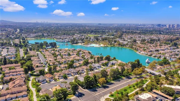$710,000 | 6 Greenfield, Irvine, CA 92614