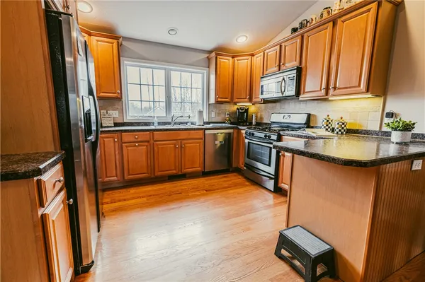 $299,900 | 3 Kings Way, Chili, NY 14624