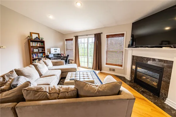 $299,900 | 3 Kings Way, Chili, NY 14624