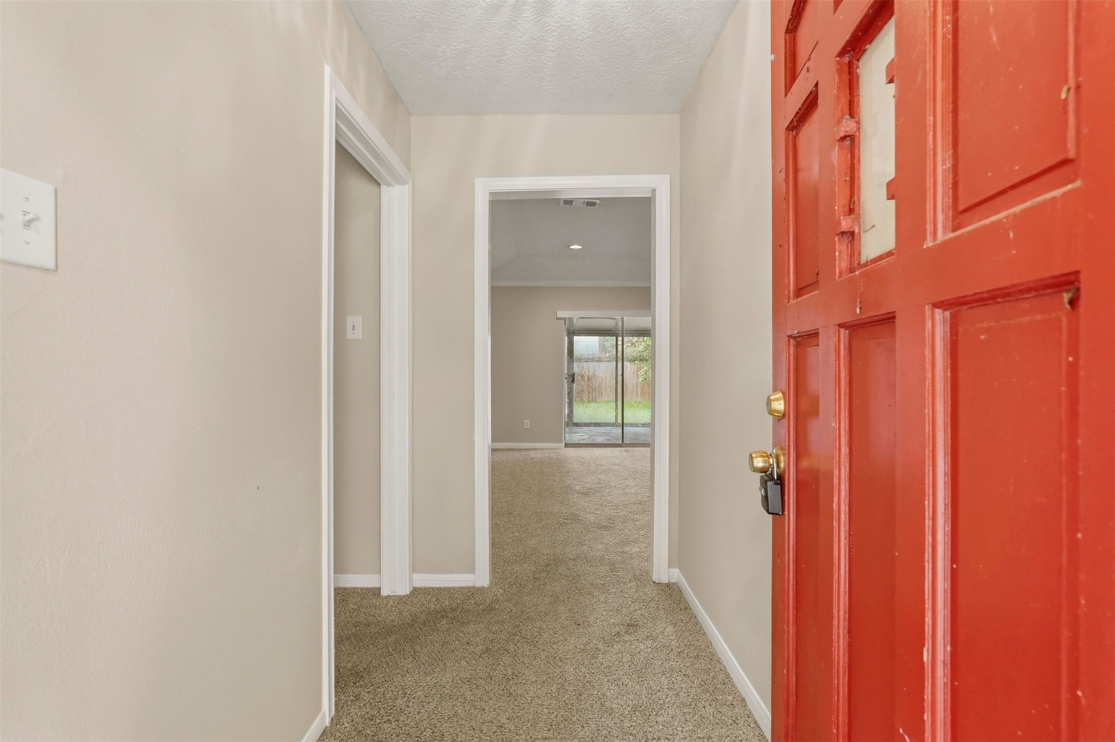 810 Sunnybrook Lane Baytown, TX 77521 - Photo 5 of 27