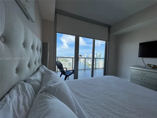 $4,300 | 2600 East Hallandale Beach Boulevard, Unit T3110, Hallandale Beach, FL 33009