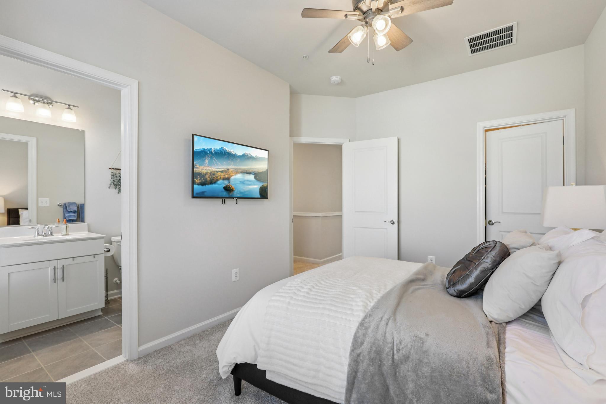 238 Narrowleaf Way Laurel, MD 20724 - Photo 19 of 43 Primary Bedroom