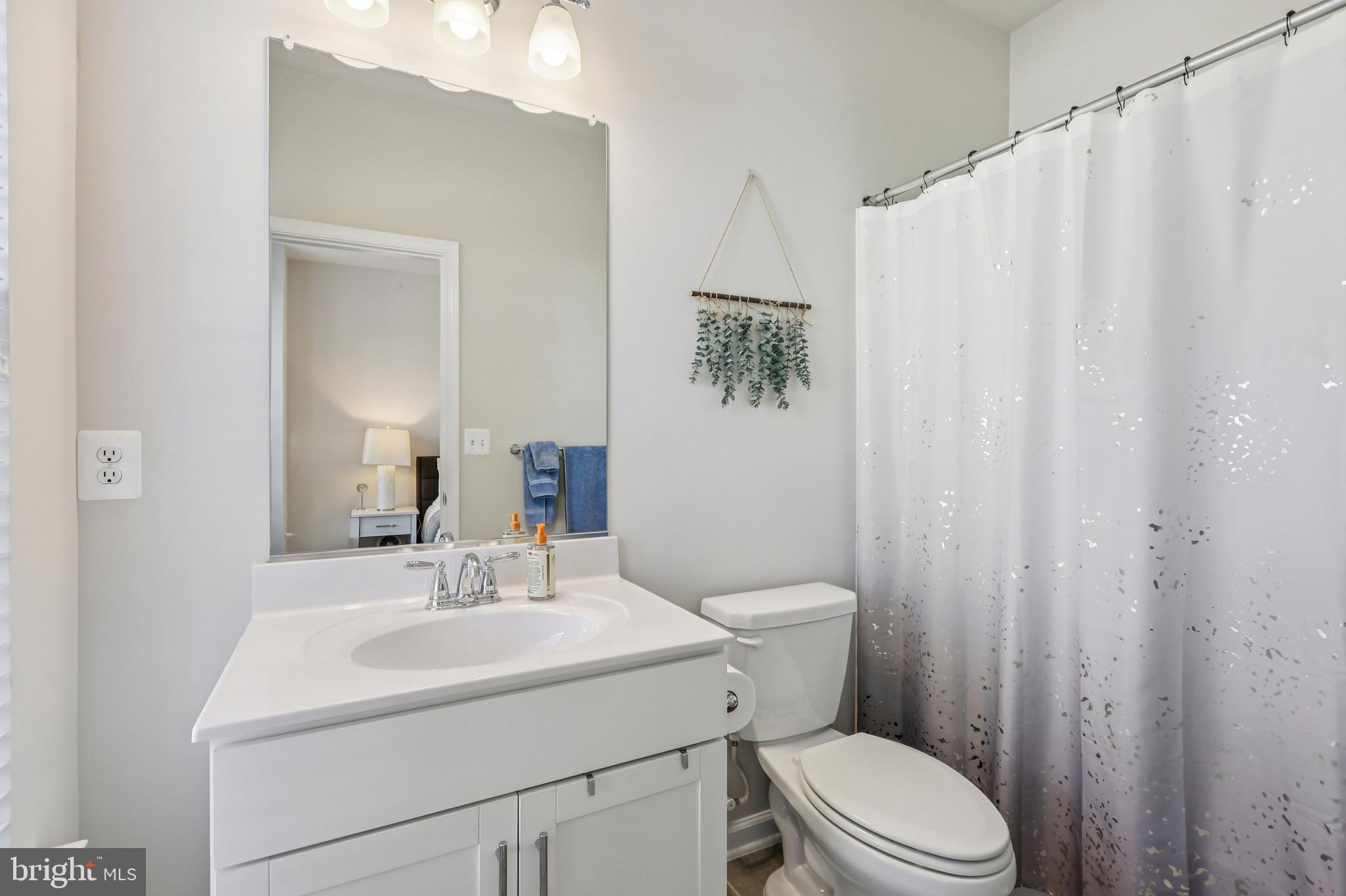238 Narrowleaf Way Laurel, MD 20724 - Photo 20 of 43 Primary Bathroom