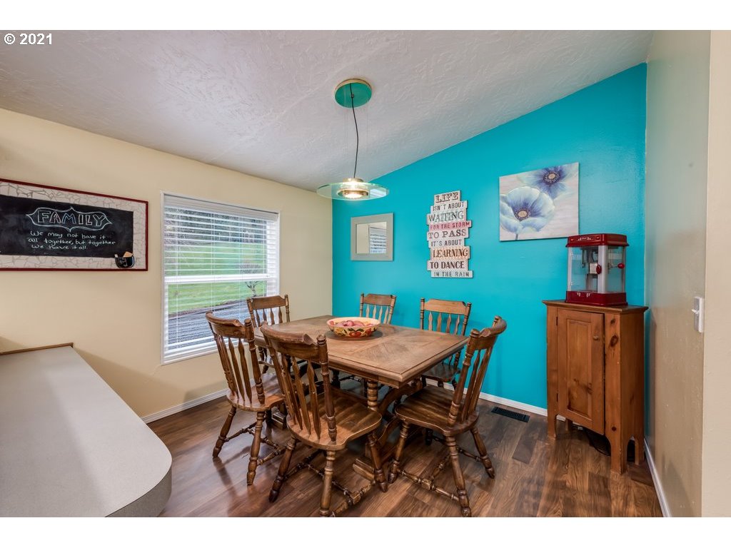 15405 South Wave Road Mulino, OR 97042 - Photo 10 of 32 Gallery Image 10