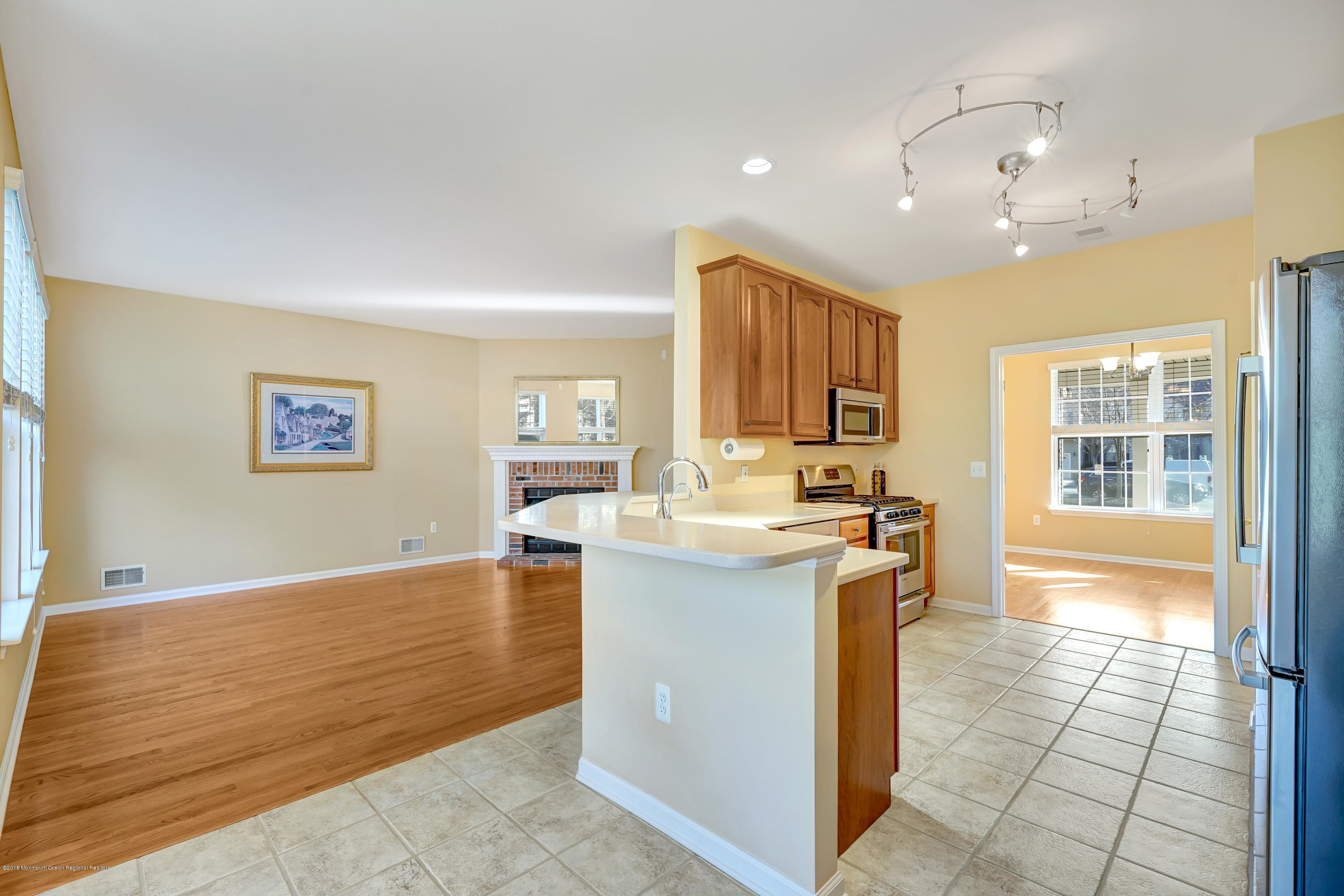 3 Courtyard Lane Brielle, NJ 08730 - Photo 16 of 36 19