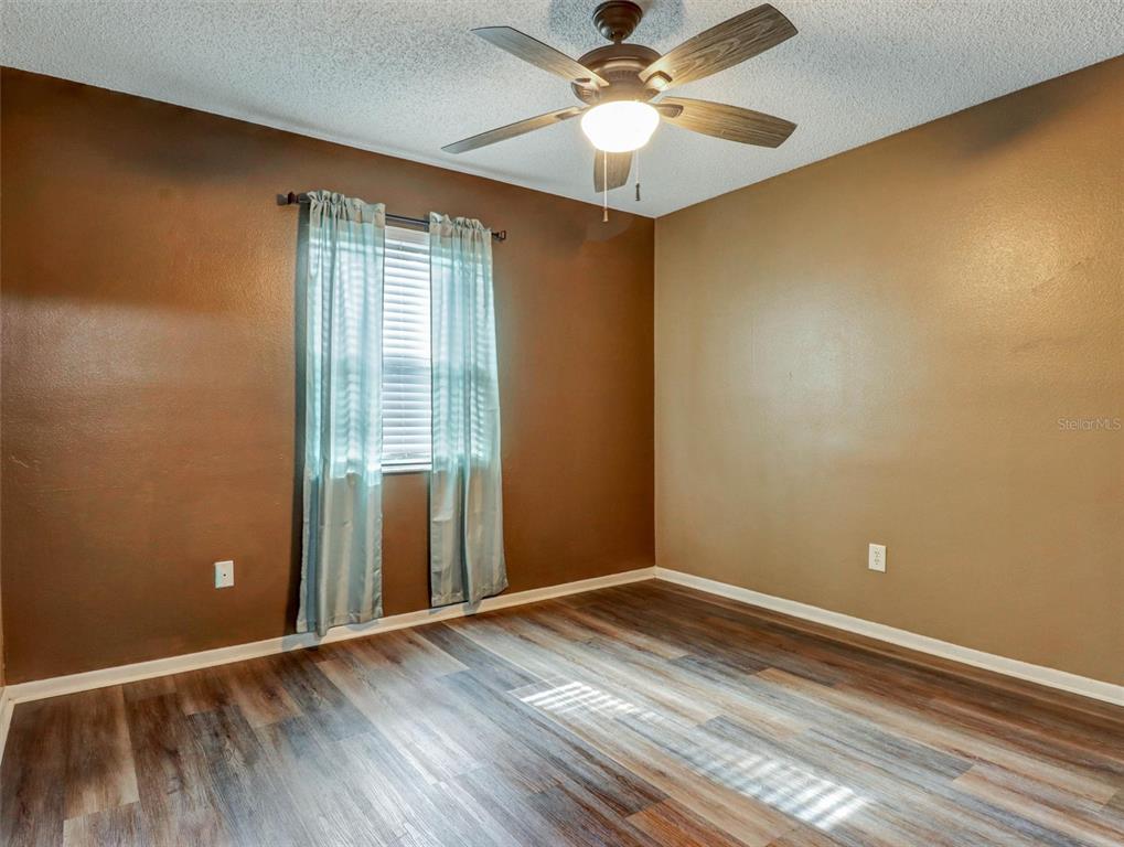 2021 Todd Road Clearwater, FL 33763 - Photo 32 of 59