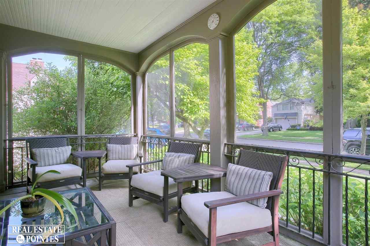253 Lewiston Road Grosse Pointe Farms, MI 48236 - Photo 16 of 41