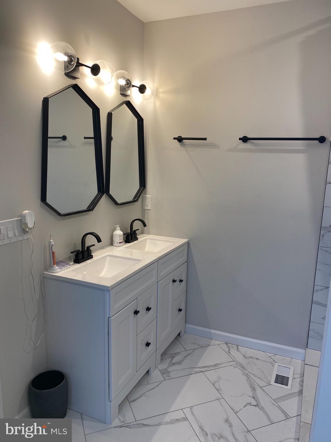 3700 Egerton Road Baltimore, MD 21215 - Photo 10 of 42