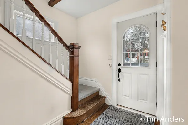 $449,900 | 142 Carlton Avenue Southeast, Grand Rapids, MI 49506