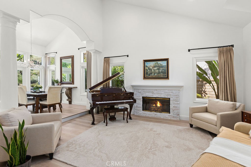 25785 Middle Ridge Lane Laguna Hills, CA 92653 - Photo 5 of 37