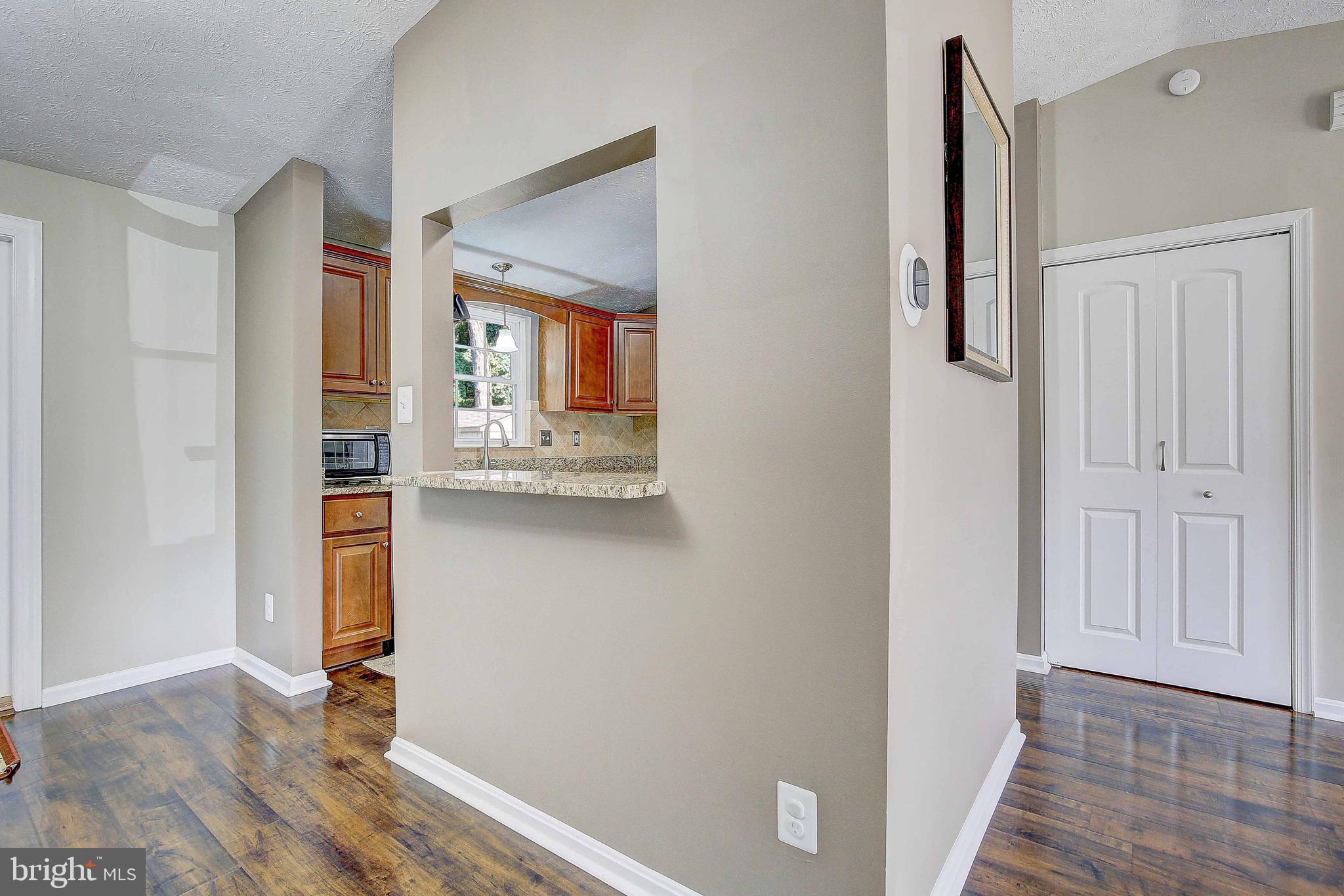 529 Fuselage Avenue Baltimore, MD 21221 - Photo 13 of 42 Gallery Image 13
