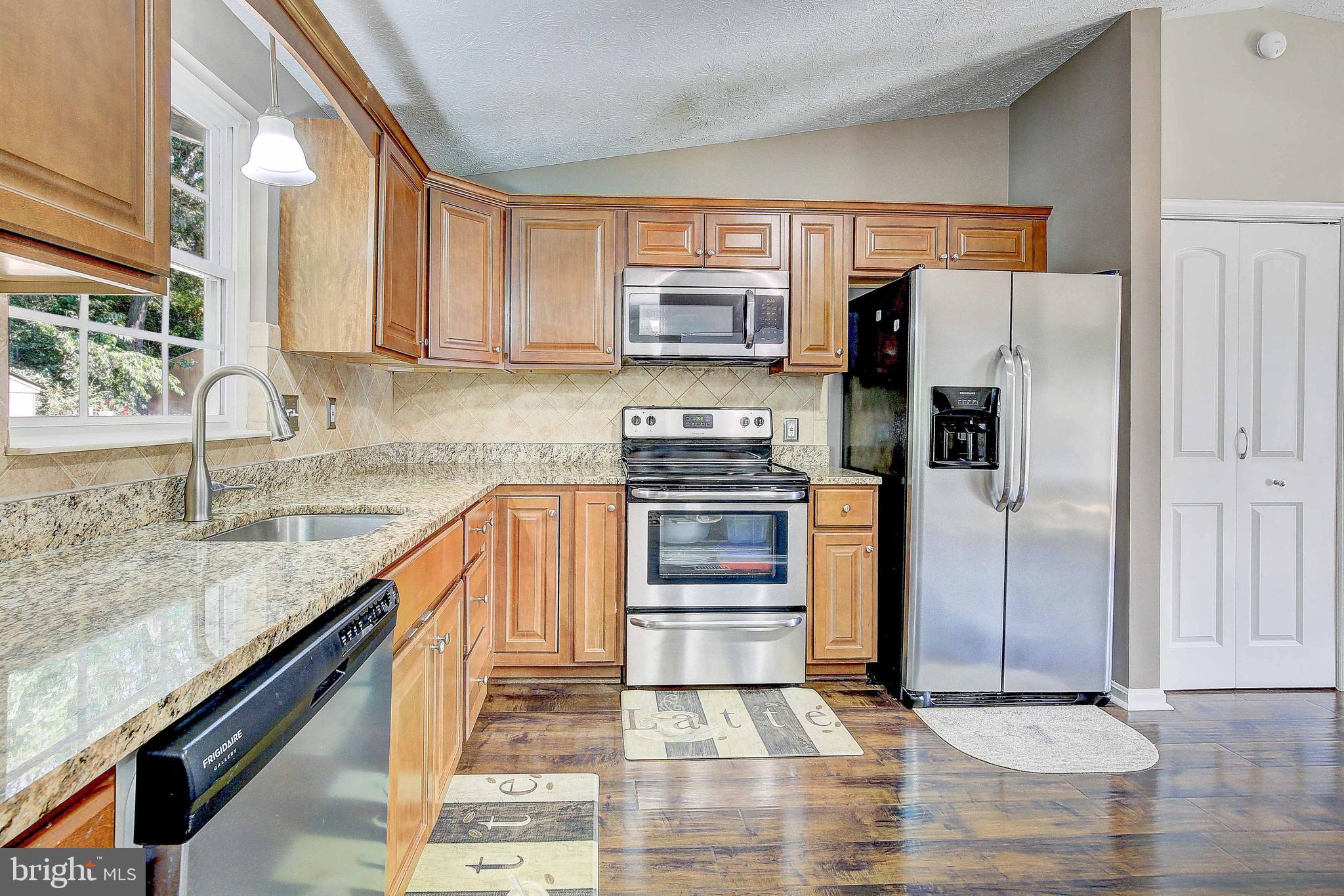 529 Fuselage Avenue Baltimore, MD 21221 - Photo 16 of 42 Gallery Image 16