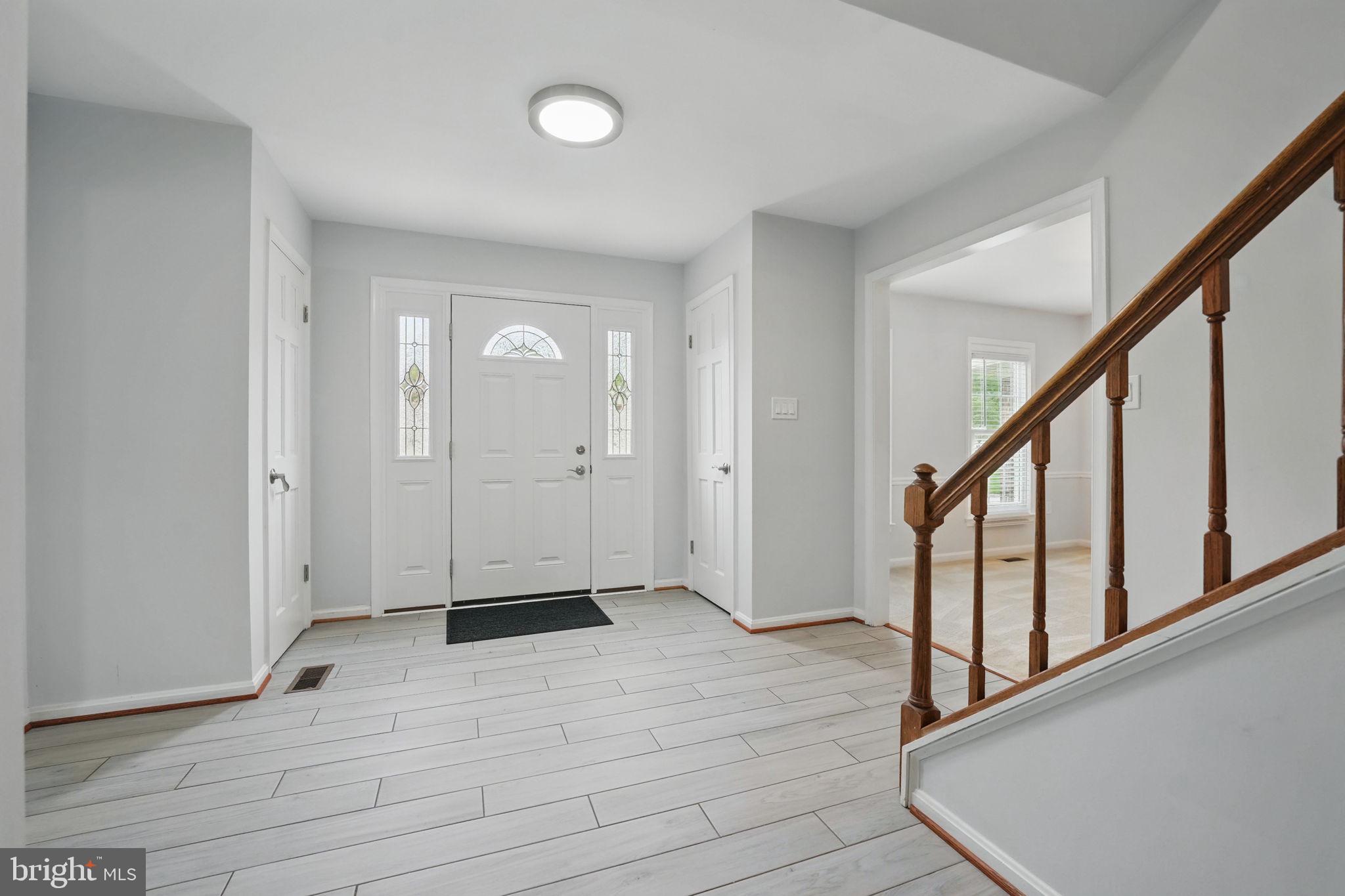 7700 Gralnick Place Springfield, VA 22153 - Photo 25 of 62 Foyer