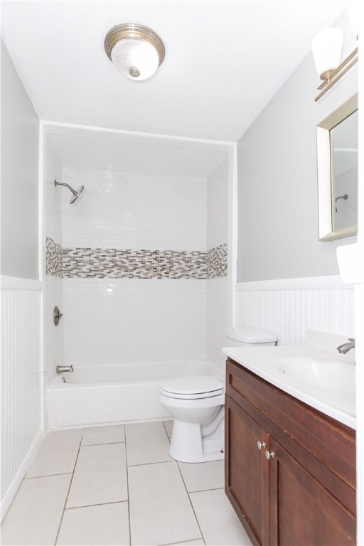 155 Balch Street Pawtucket, RI 02861 - Photo 4 of 12 Gallery Image 4
