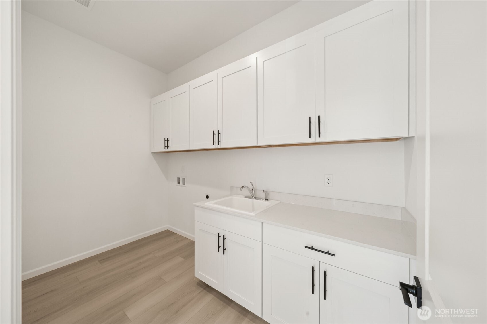 954 Lucas Avenue, Unit 23 Buckley, WA 98321 - Photo 15 of 26