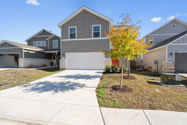 $1,825 | 222 Jaycen Lane, New Braunfels, TX 78130