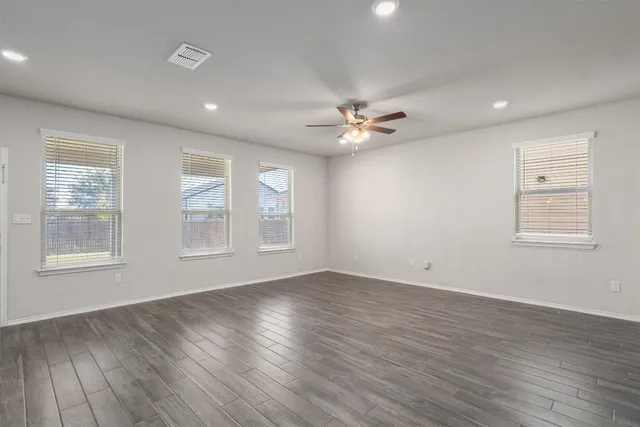 $1,825 | 222 Jaycen Lane, New Braunfels, TX 78130