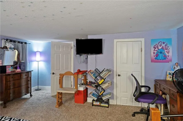 $225,000 | 605 East 2nd Street, Dearborn, MO 64439